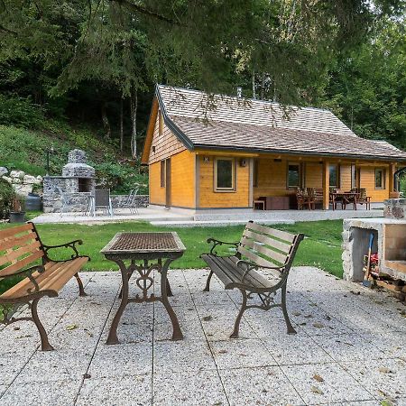 Bohinj Cottage Pr' Maricki - House In Nature With Hot Tub & Sauna Luaran gambar